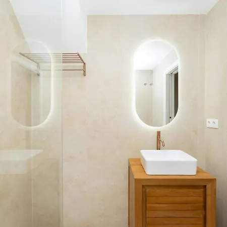 Charming Campo De Ourique Duplex * Lisboa